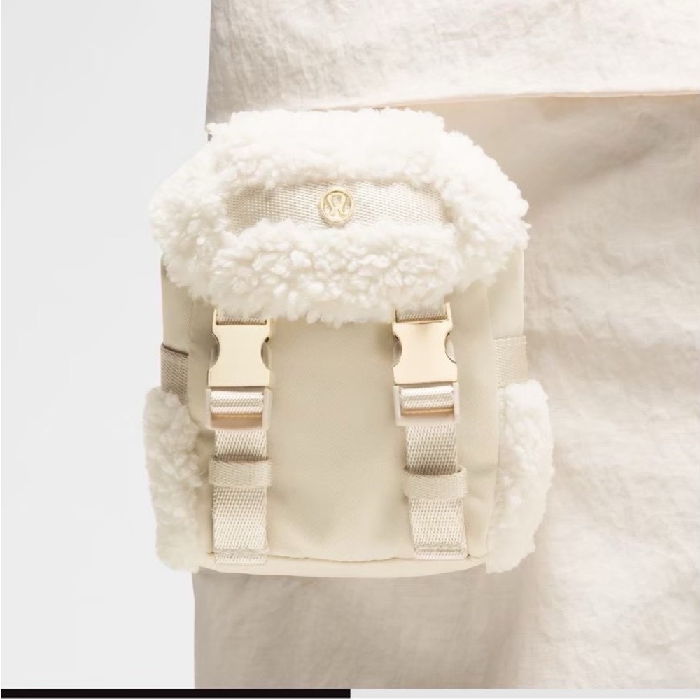 Lululemon wunderlust Backpack Nano Fleece